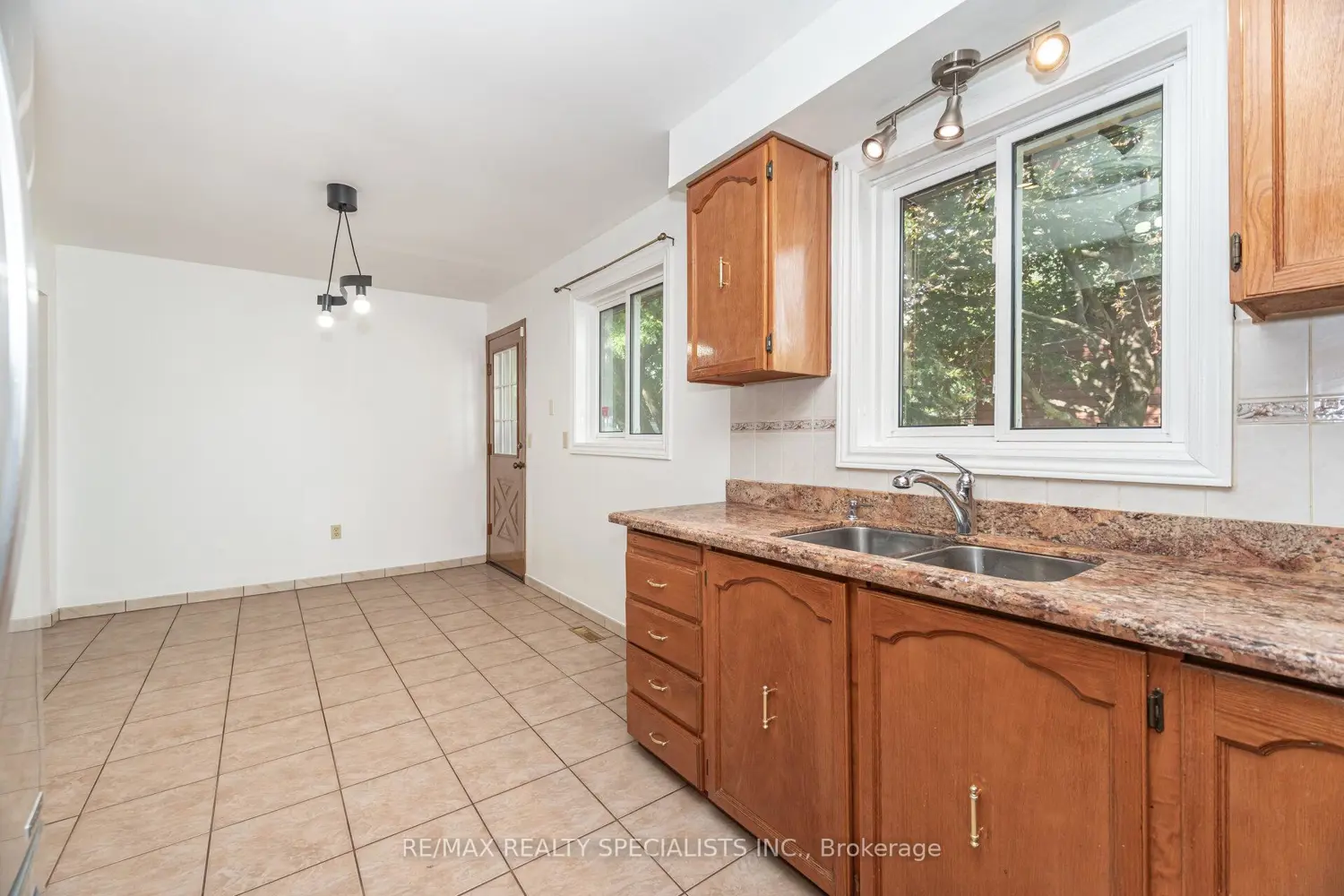 Additional image 9 of 30 Linkdale Road