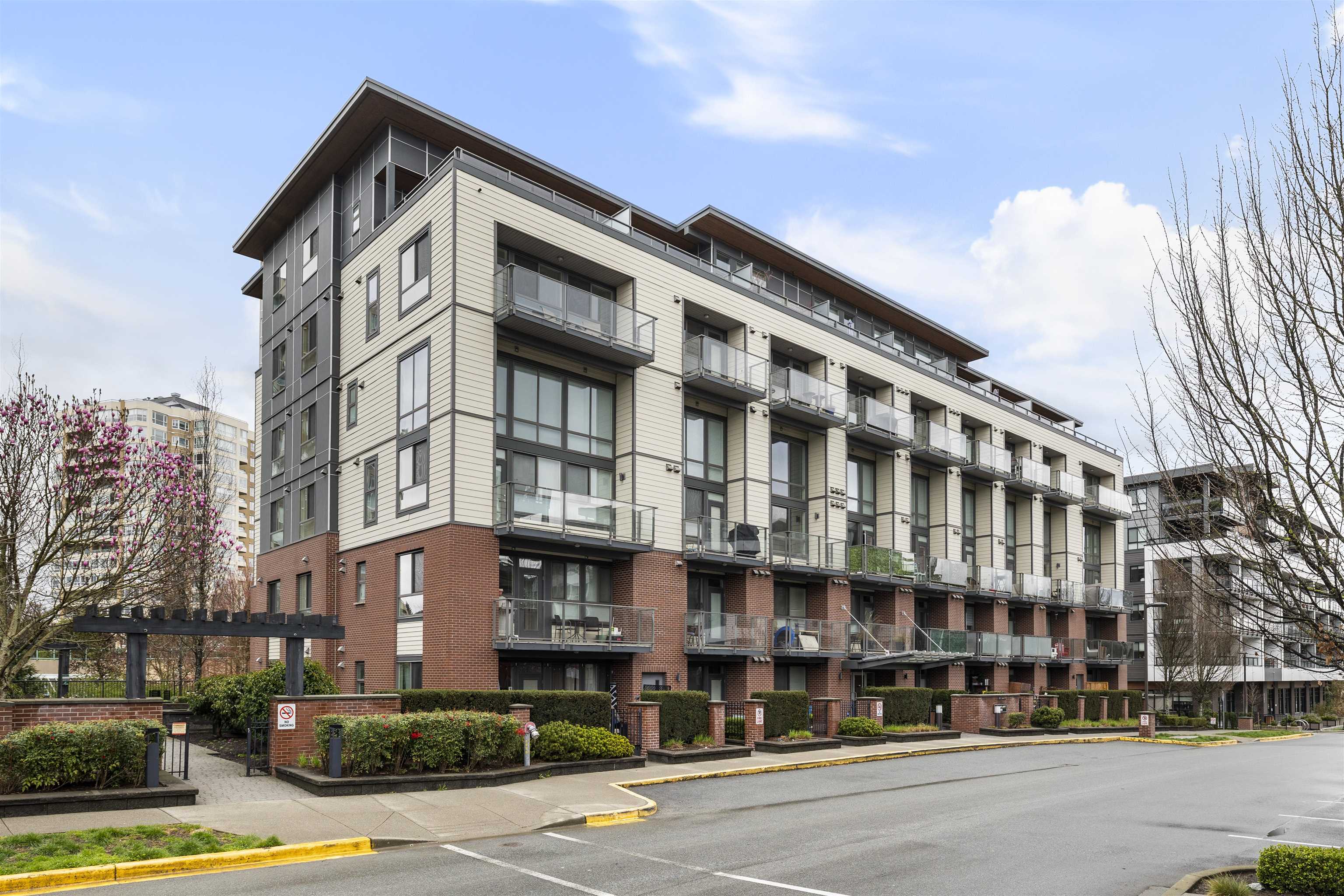 Additional image 3 of 503-3080 Gladwin Road, Abbotsford, BC, V2T 0G3