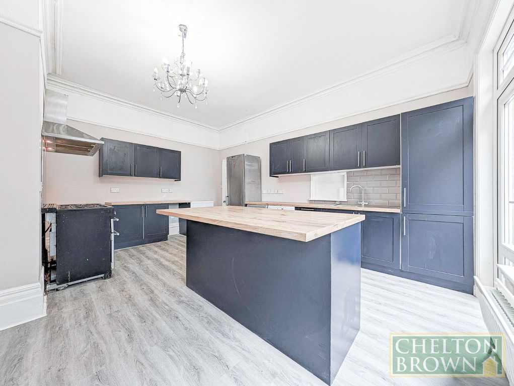 Additional image 6 of 3 bed flat to rentThe Crescent, Northampton NN1