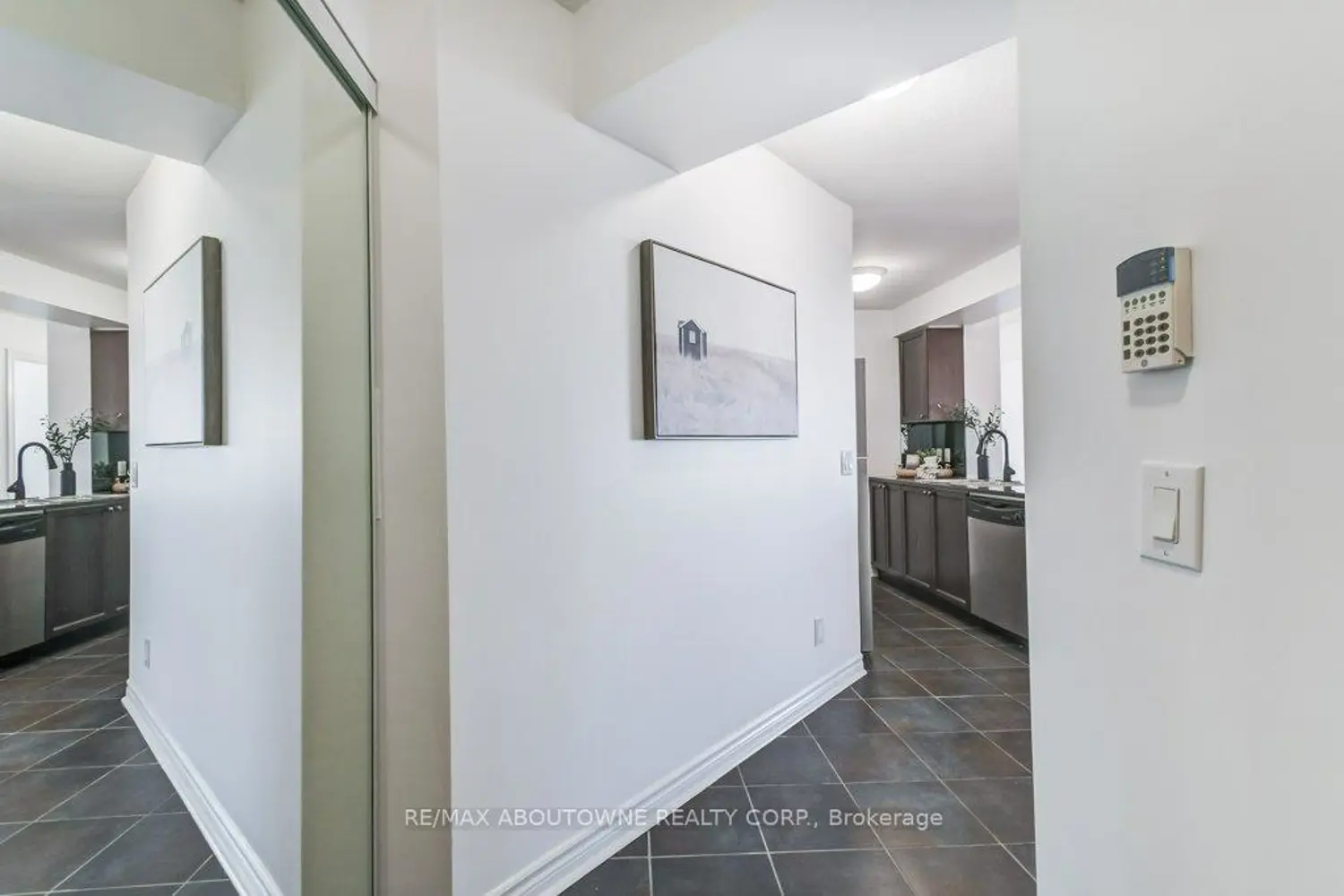 Additional image 4 of 2325 Central Park Drive 405