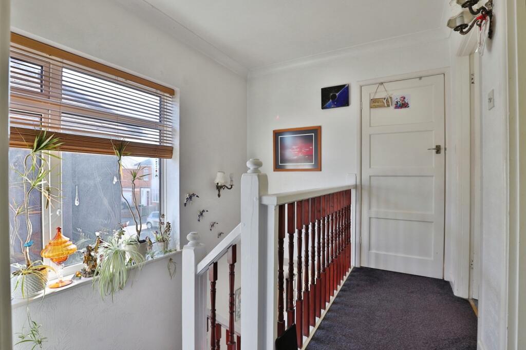 Additional image 12 of Hood Crescent, WALLISDOWN, Bournemouth, Dorset, BH10