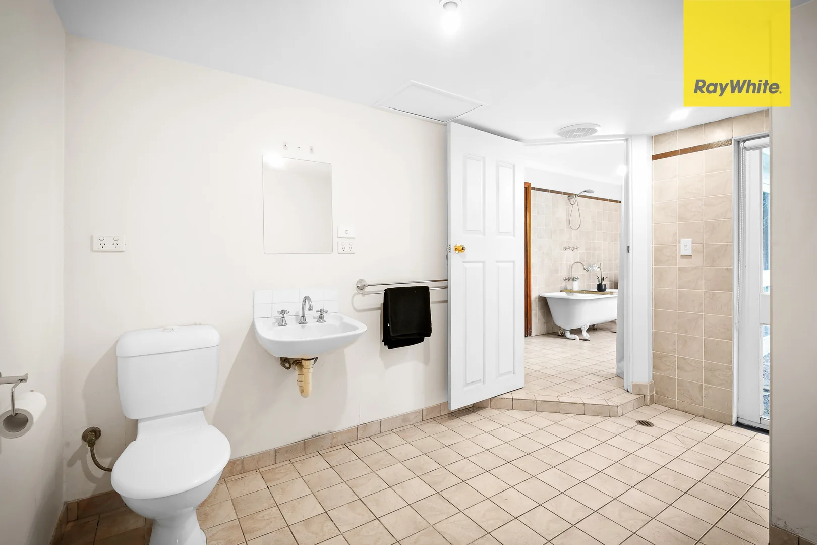 Additional image 25 of 211 and 211A Hawkesbury Valley Way, Clarendon NSW 2756