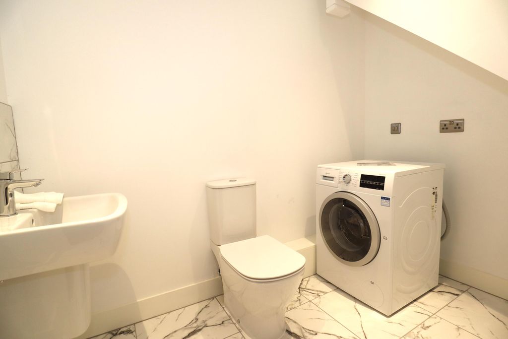 Additional image 6 of 2 bed flat to rentBrayford Wharf North, Lincoln LN1