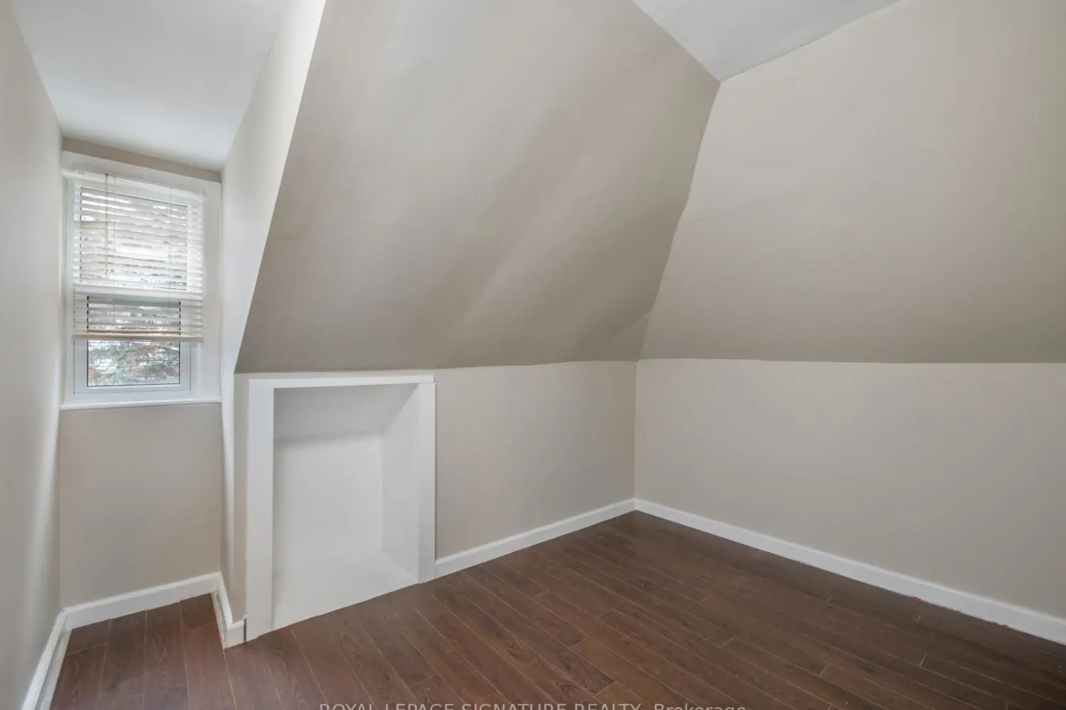 Additional image 10 of 79 Poyntz Street