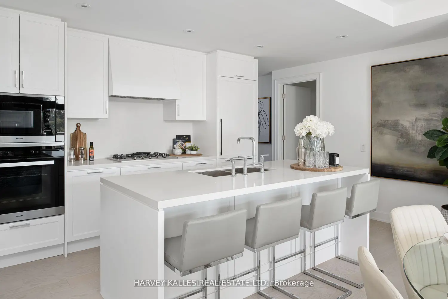 Additional image 4 of 1 Strathgowan Avenue 403