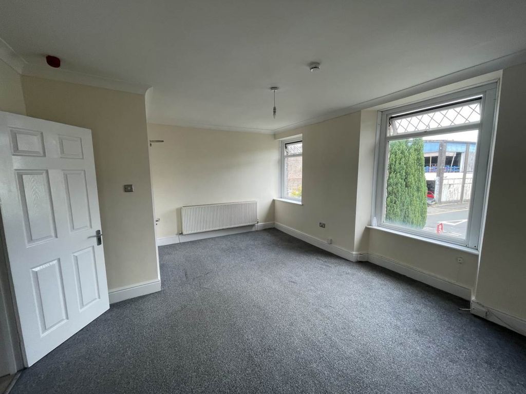 Additional image 2 of 2 bed flat to rentLondon Road, Neath SA11