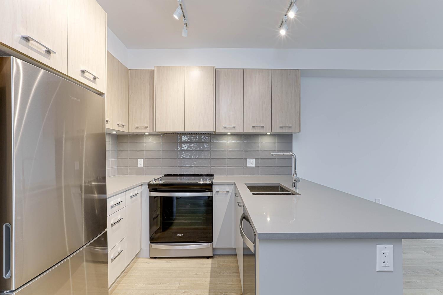 206-4933 Clarendon Street, Vancouver, BC, V5R 0J6
