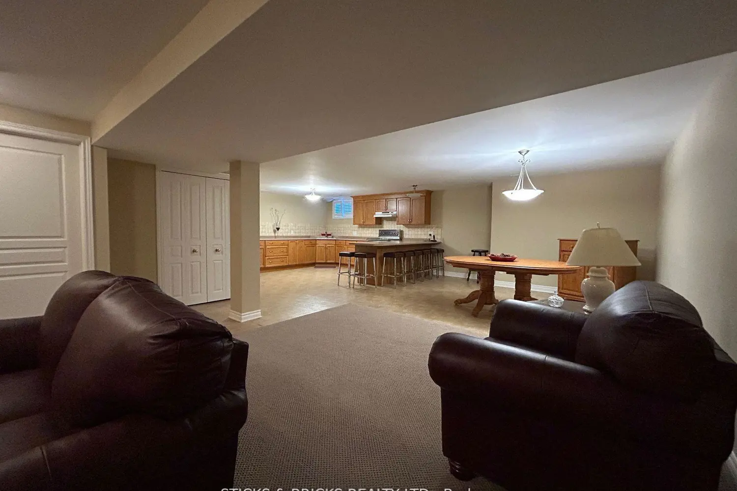 Additional image 19 of 3241 Montrose Road 12