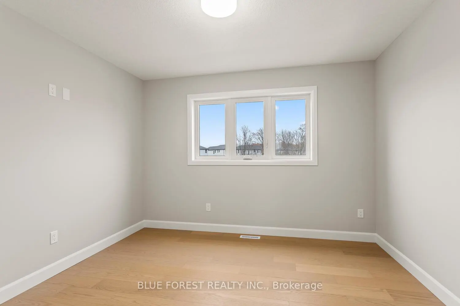 Additional image 13 of 3881 Ayrshire Avenue