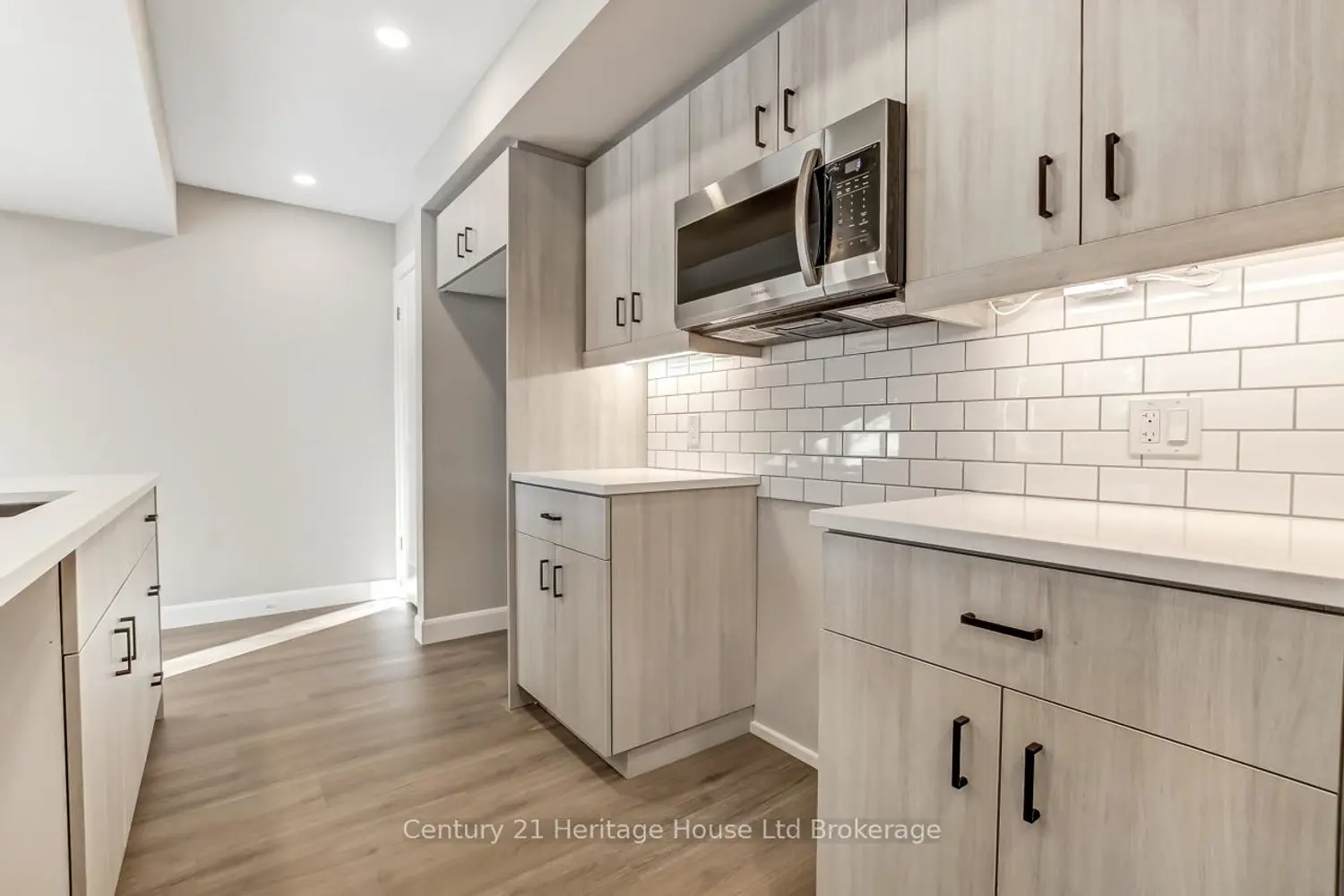 Additional image 3 of 846 Water Street