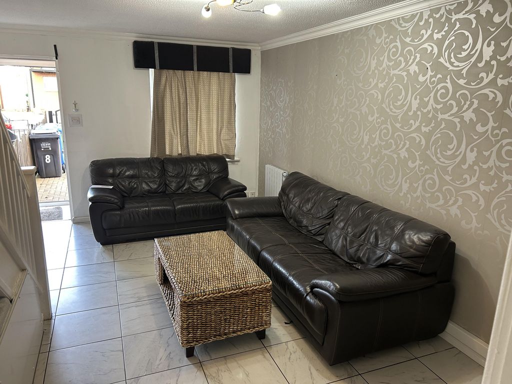 Additional image 3 of 2 bed detached house to rentPreston Place, Glasgow G42