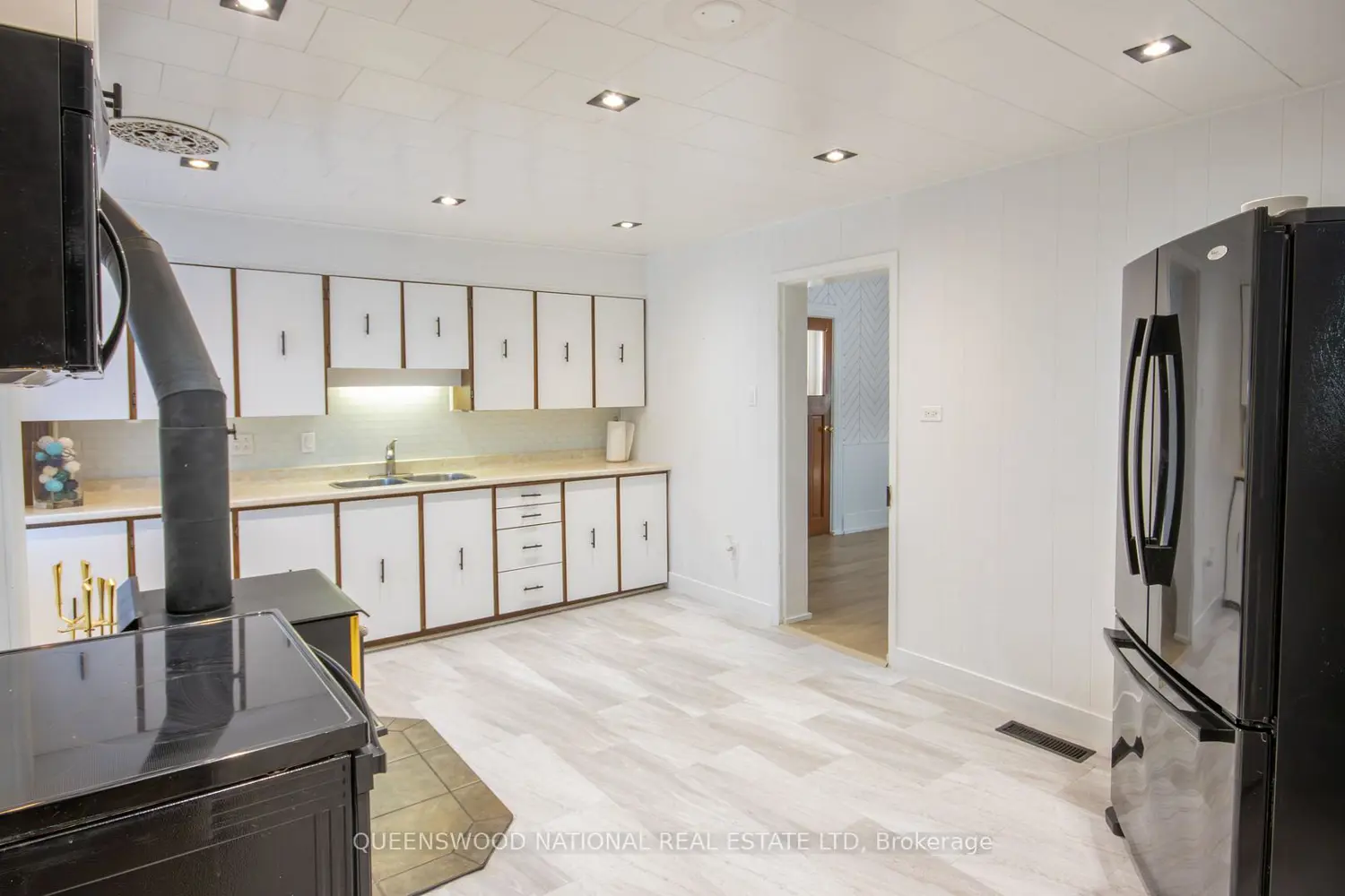 Additional image 6 of 19518 Opeongo Line