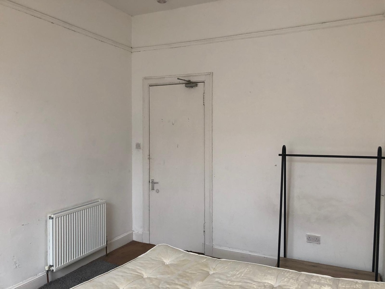 Additional image 5 of 3 Bed Flat, West End Park Street, G3, N1 7GU