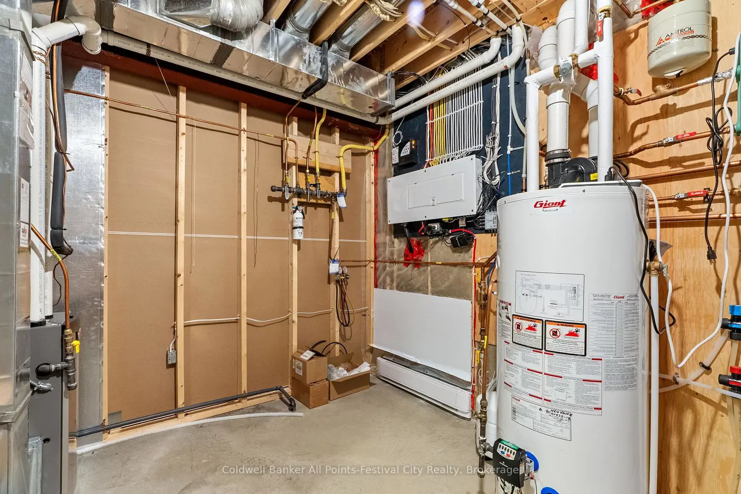 Additional image 11 of 48 Fairhaven Lane 38