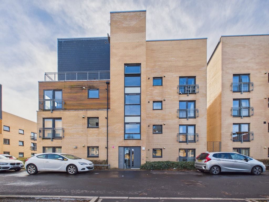 2 bed flat to rentMoffat Way, Niddrie, Edinburgh EH16