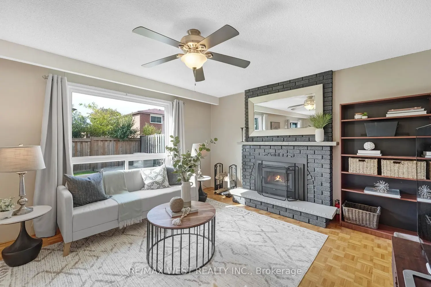 Additional image 3 of 2388 Carlanne Place