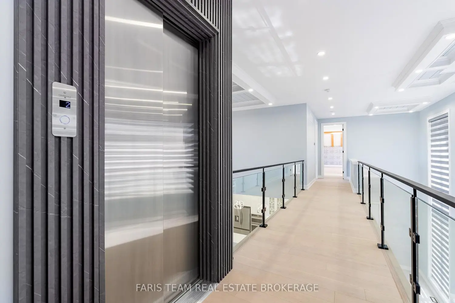 Additional image 11 of 409381 Grey Road 4