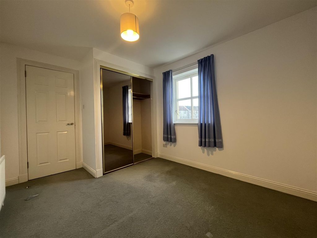 Additional image 8 of 2 bed flat to rentSouth Inch Court, Perth PH2