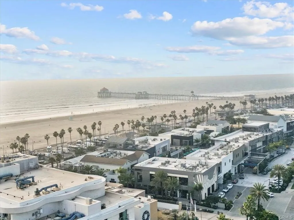 Additional image 78 of 80 Huntington St Unit 402, Huntington Beach, CA 92648