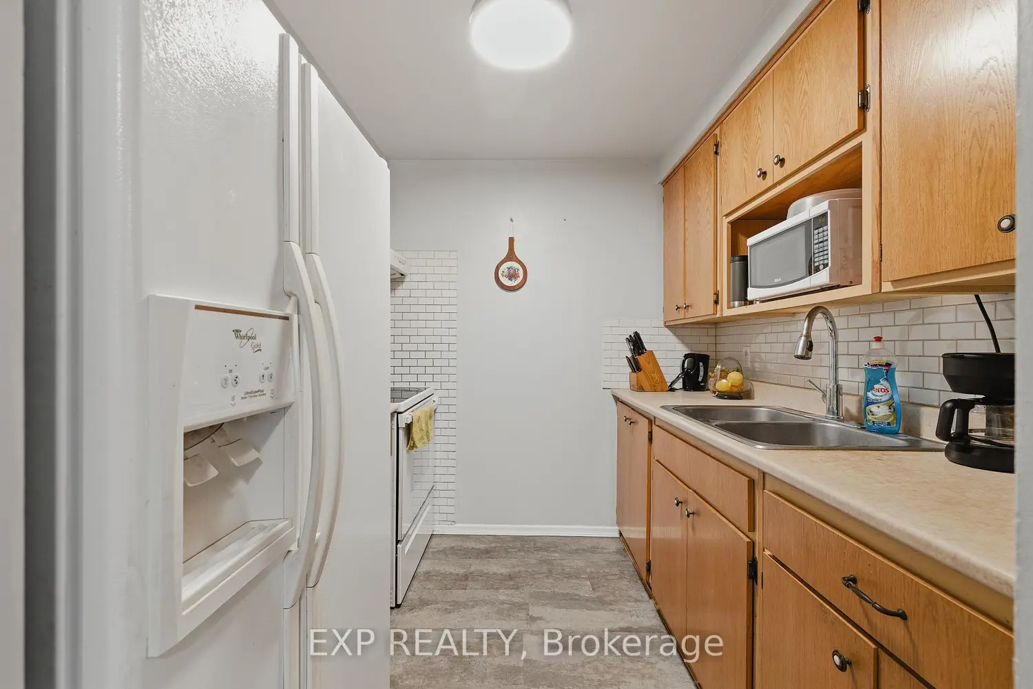 Additional image 5 of 539 Willow Road 69