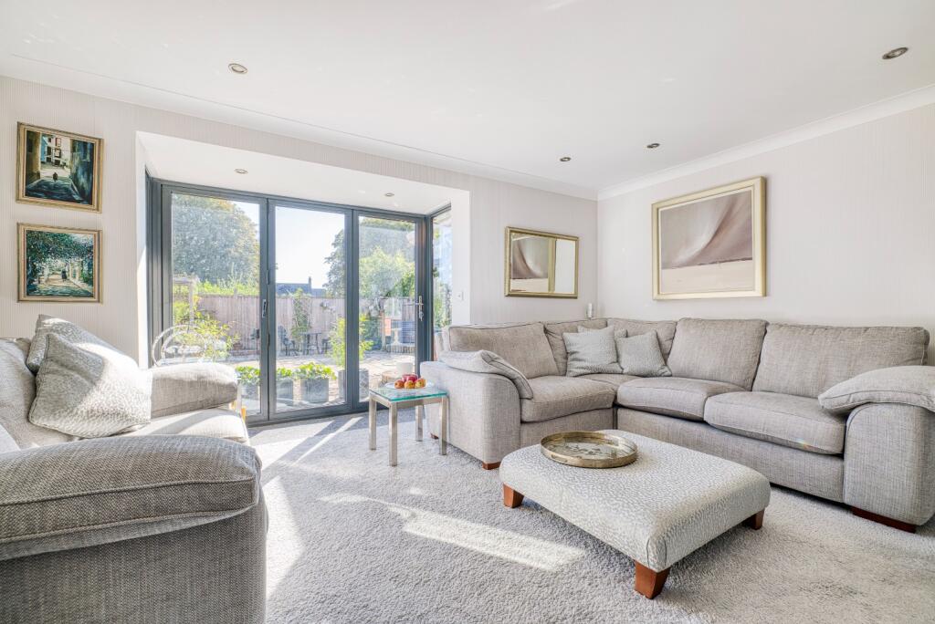 Additional image 5 of Quiet, tucked away location