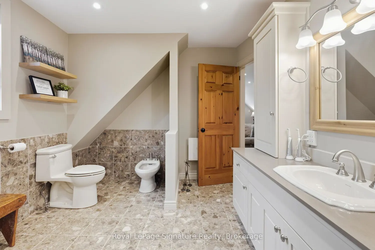 Additional image 9 of 133 Old Lakeshore Road