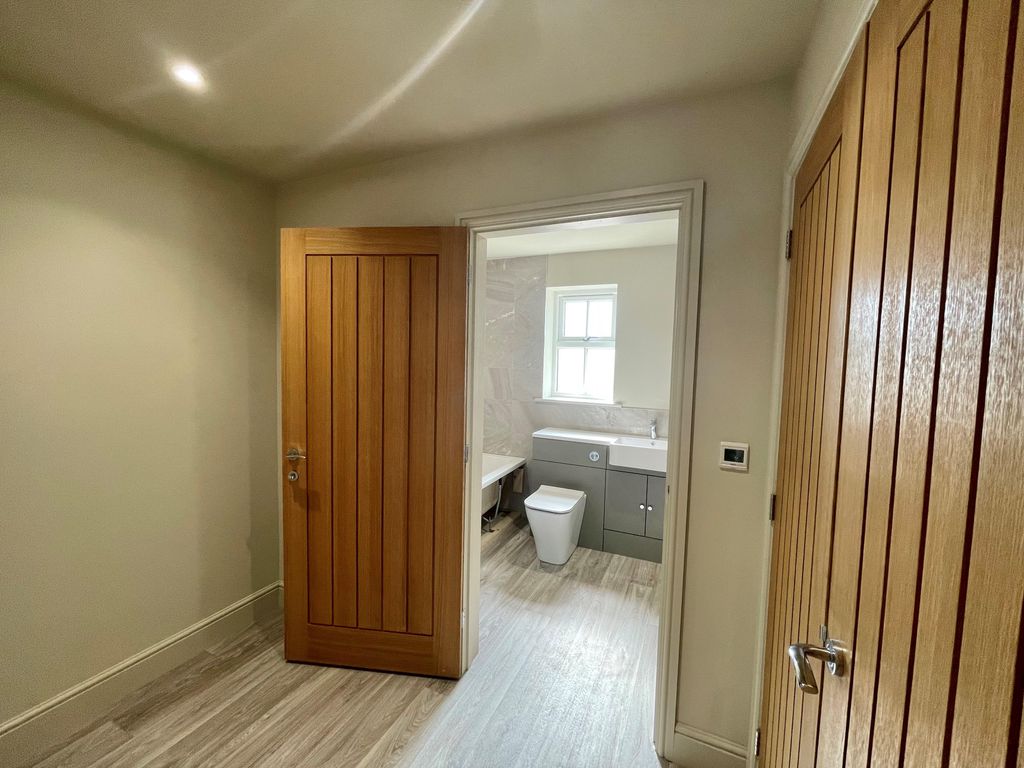 Additional image 9 of 4 bed villa to rentChequers Lane, Saham Toney, Thetford IP25