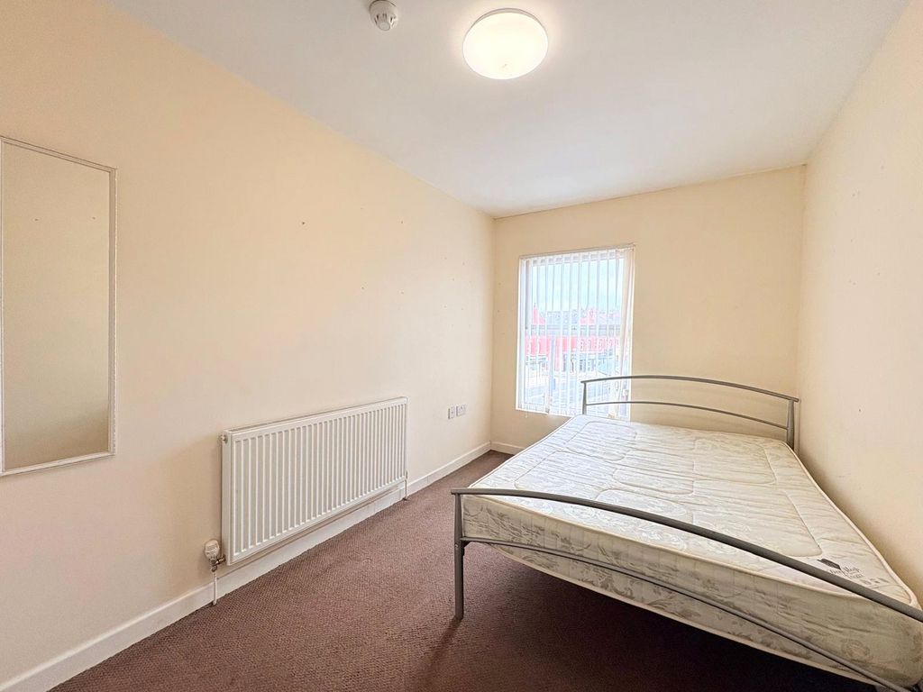 Additional image 4 of 9 bed shared accommodation to rentGreenbank Road, Mossley Hill, Liverpool, Merseyside L18
