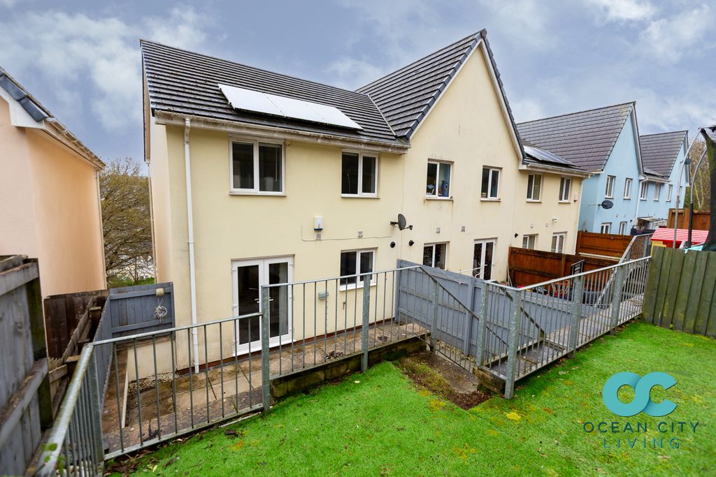 Additional image 29 of 4 bed town house to rentBridge View, Plymouth PL5