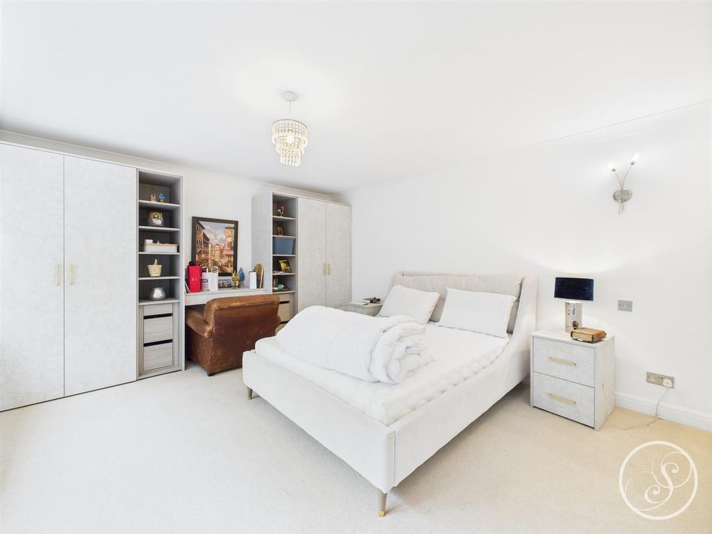 Additional image 15 of 4 bed detached house to rentLing Lane, Scarcroft, Leeds LS14