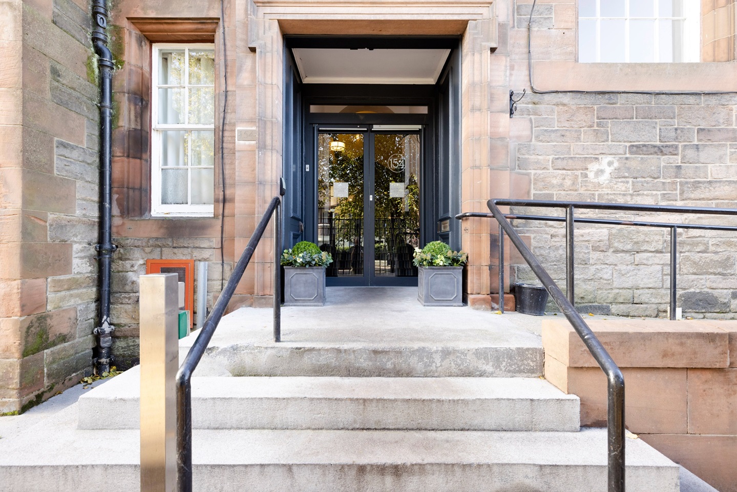 Additional image 16 of Studio Flat, Mcdonald Road, EH7, N1 7GU