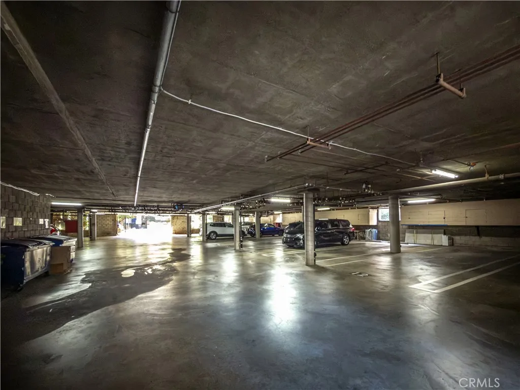 Additional image 126 of 1944 Glendon Unit 209, Los Angeles, CA 90025