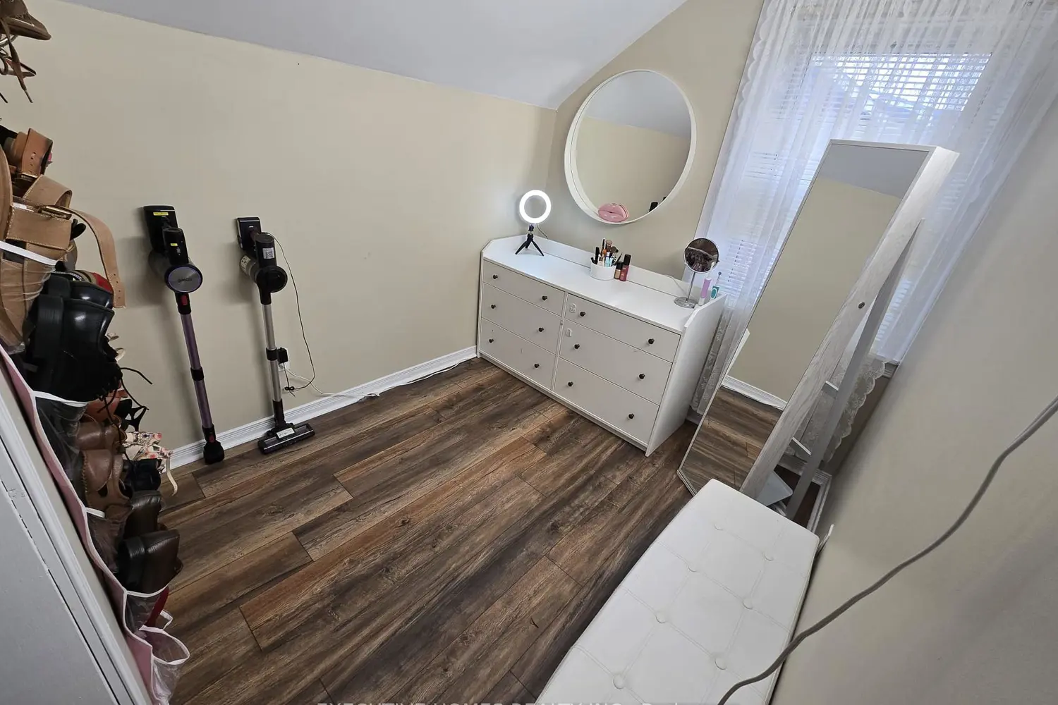 Additional image 16 of 19 Cedar Street