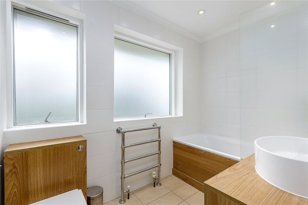 Additional image 12 of 4 bed detached house to rentMarsh Baldon, Oxford, Oxfordshire OX44