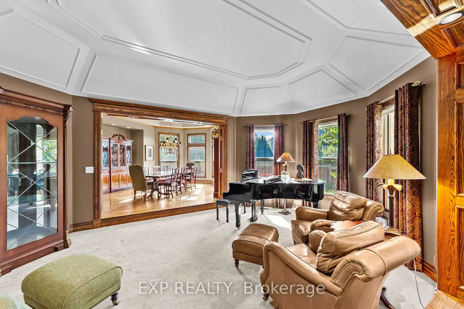 Additional image 7 of 569 Franklinway Gate