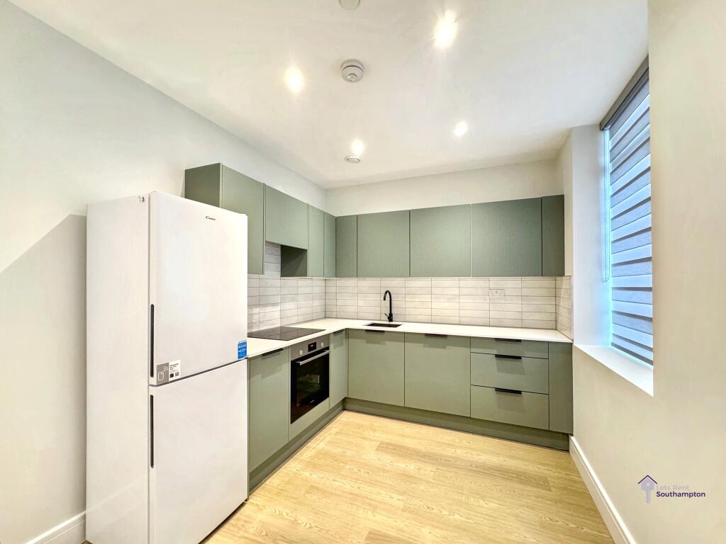 Additional image 6 of Freshwater house, Dean Park House, BH1 1HL