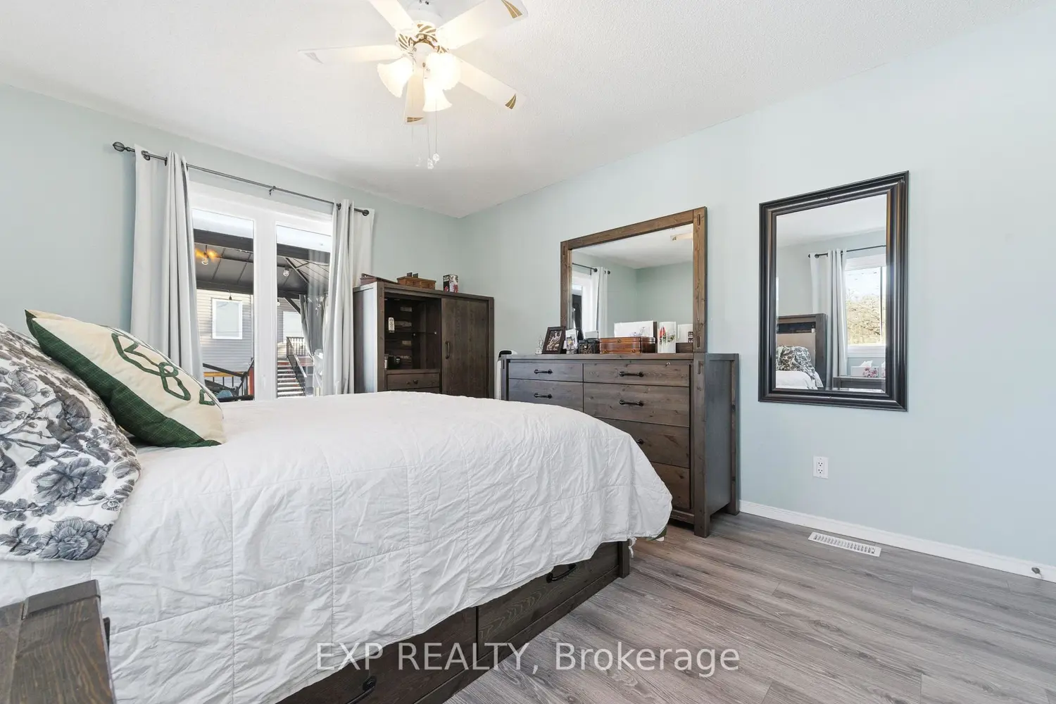 Additional image 11 of 421 Mayhew Street