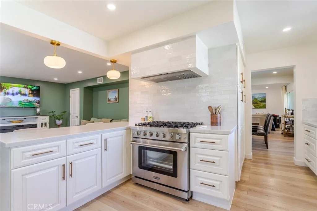 Additional image 70 of 19707 Green Mountain Drive, Newhall, CA 91321