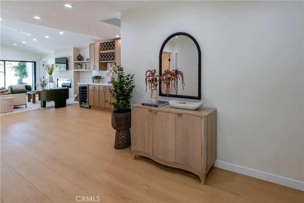 Additional image 18 of 17469 Bullock Street, Encino, CA 91316