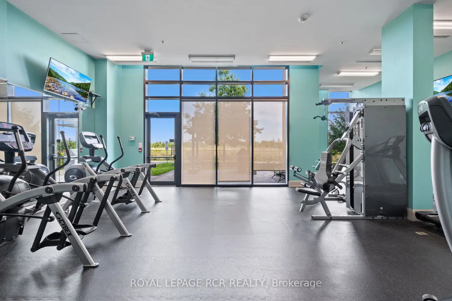 Additional image 18 of 65 Yorkland Boulevard 107