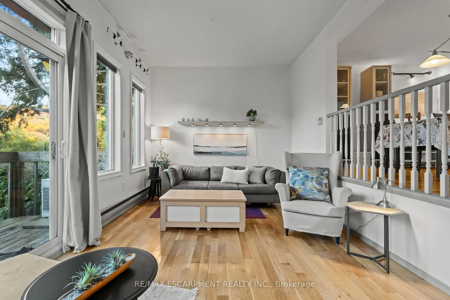 Additional image 3 of 1967 Main Street 7