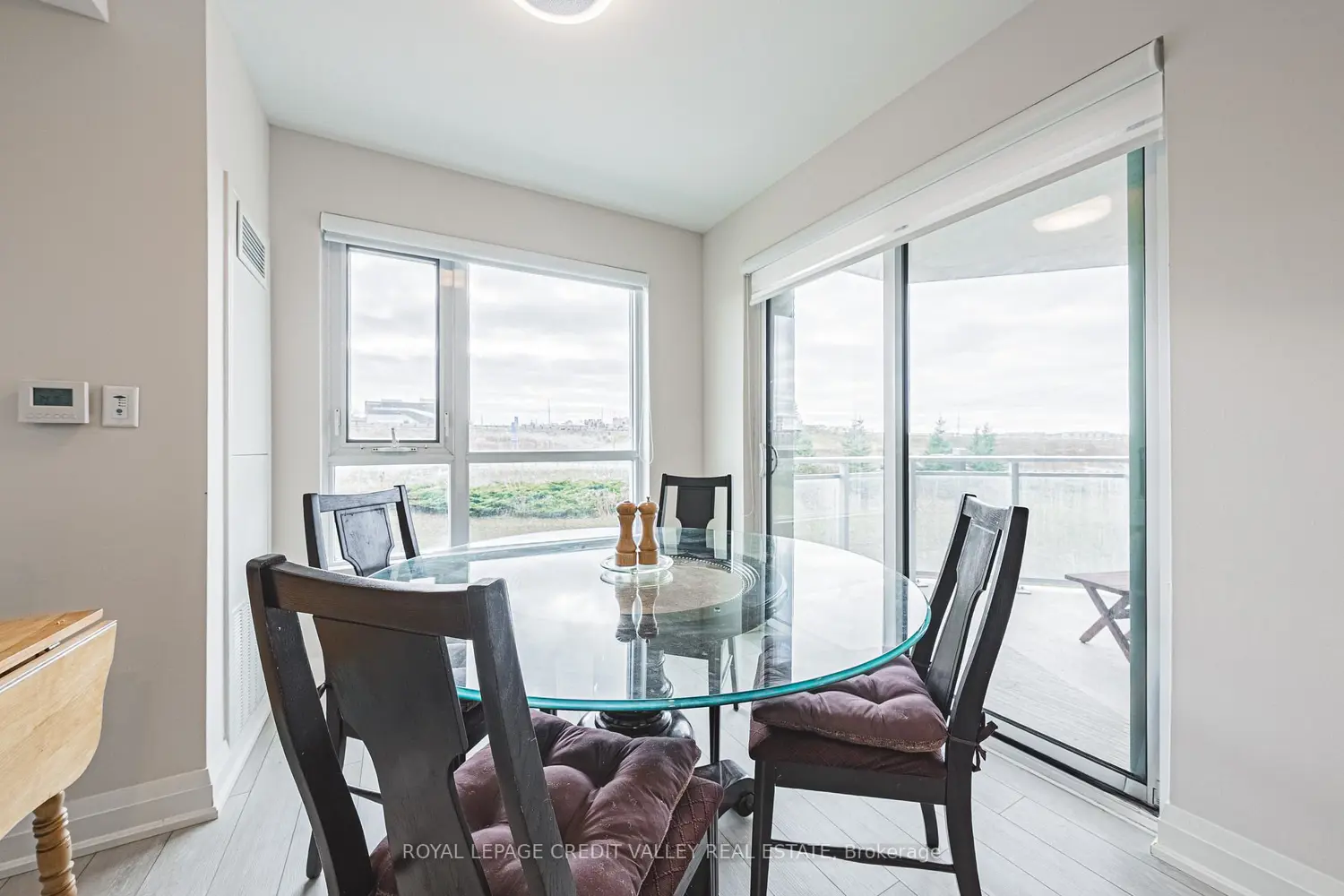 Additional image 8 of 58 Lakeside Terrace 317