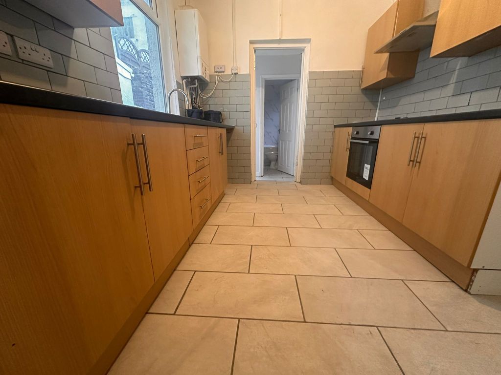 Additional image 4 of 3 bed terraced house to rentArfryn Place, Merthyr Tydfil CF47
