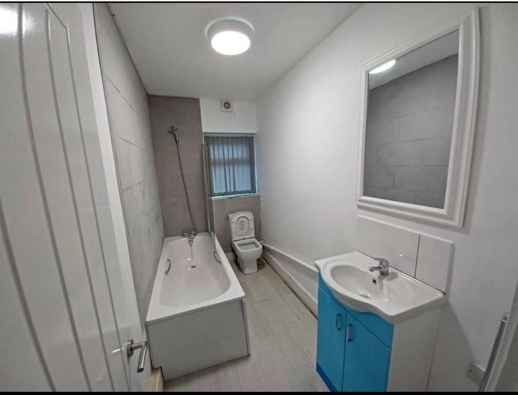 Additional image 4 of 8 bed block of flats to rentComberton Road, Kidderminster DY10
