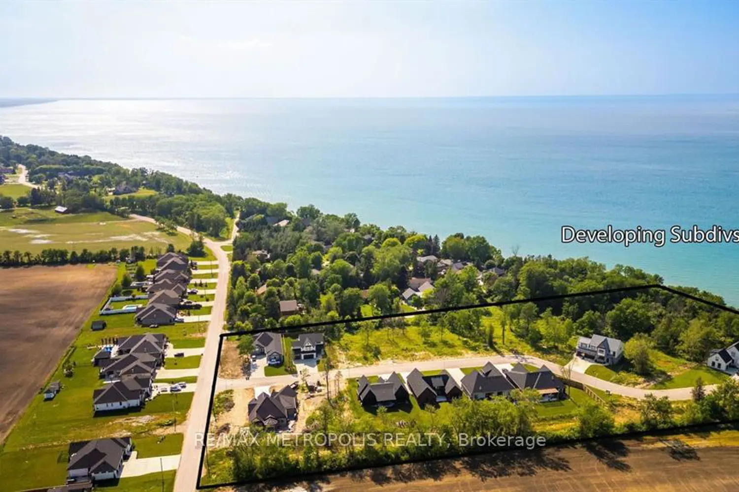 Additional image 4 of 7049 Blue Coasts Heights