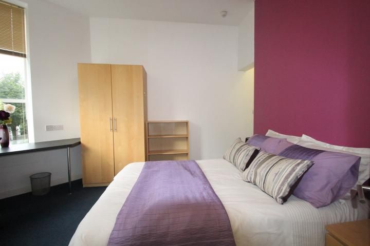 8 bed shared accommodation to rentSt Lawrence Road, Plymouth PL4 photo 2