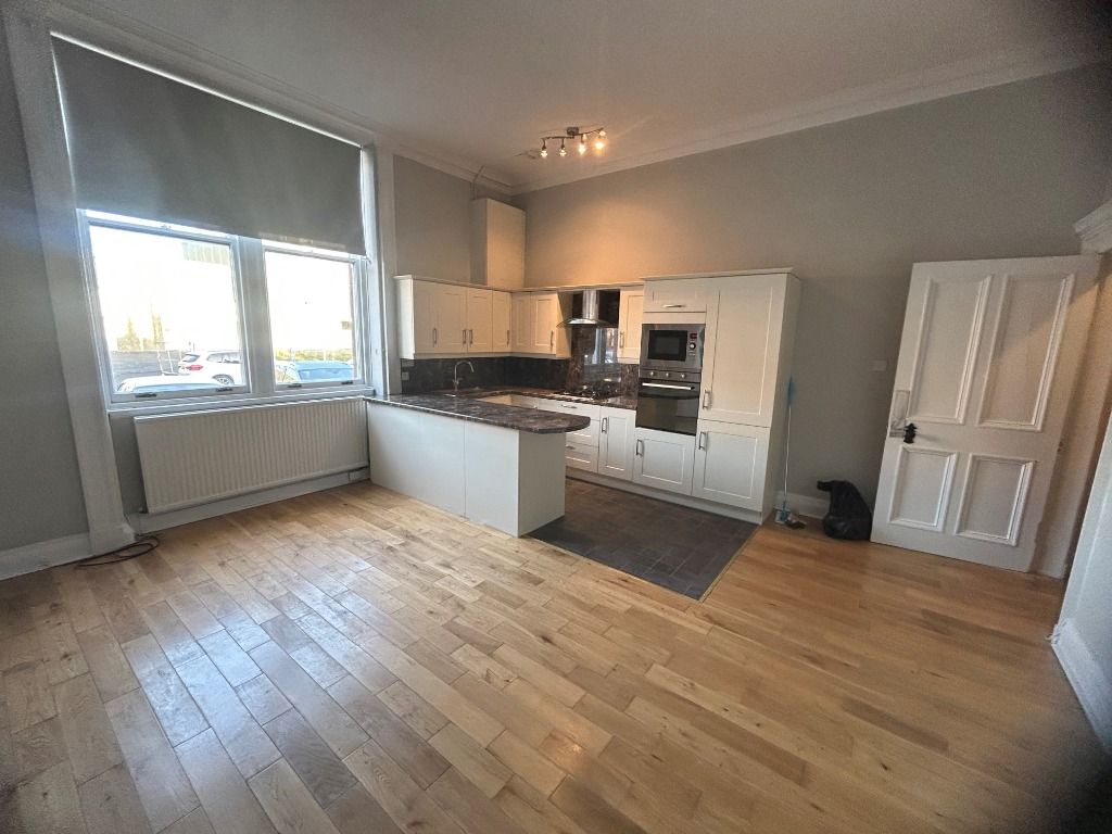 Additional image 2 of 2 bed flat to rentTemplehill, Troon, South Ayrshire KA10