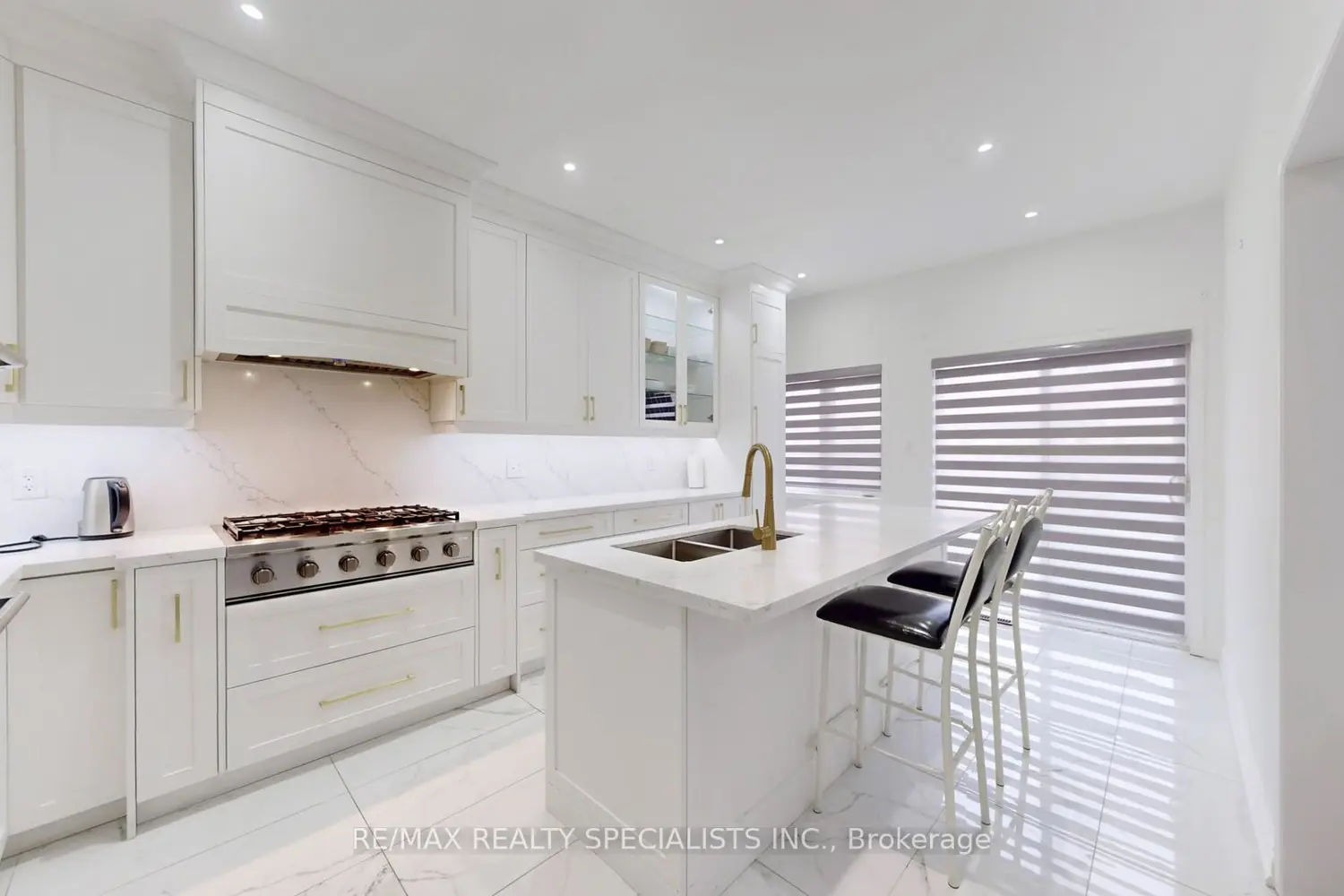 Additional image 3 of 13 Ledgerock Road