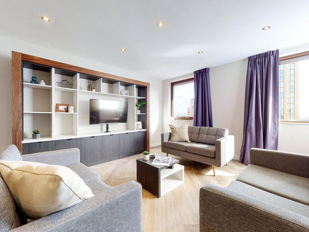 3 bed flat to rentApt 57, Live Oasis Wade Lane #215479 LS2