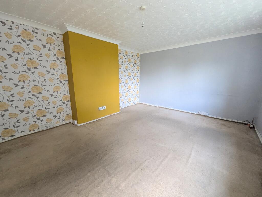 Additional image 10 of 57 Thurlocks, Tintinhull, Yeovil, Somerset BA22 8QE